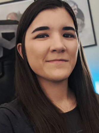 AnneMunition gaming setup profile photo