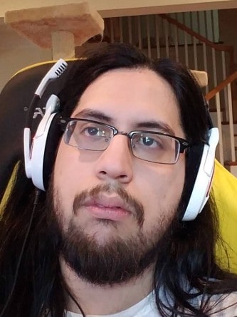 Imaqtpie gaming setup profile photo