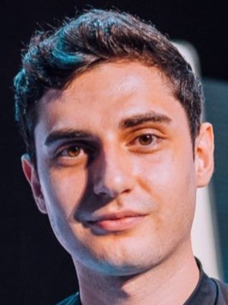 Mixwell gaming setup profile photo