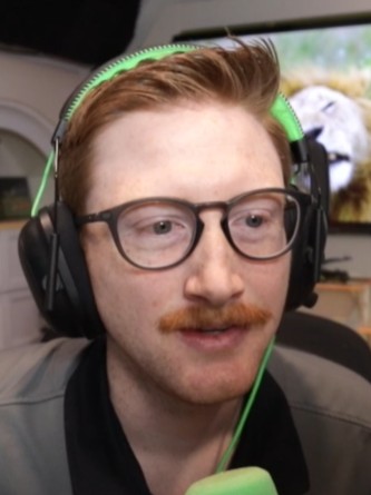 Scump gaming setup profile photo